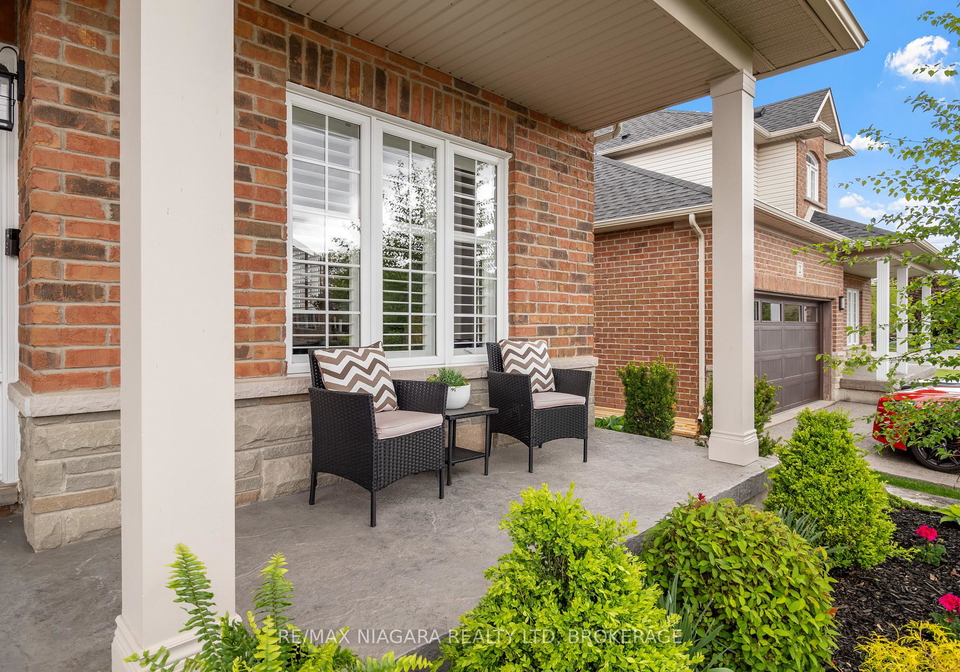 4-golf-woods-drive-grimsby-ontario-x12253251