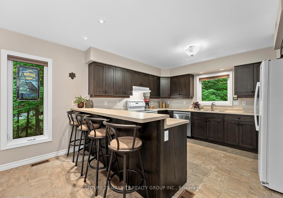 49-fire-route-73-c-north-kawartha-ontario-x12253292