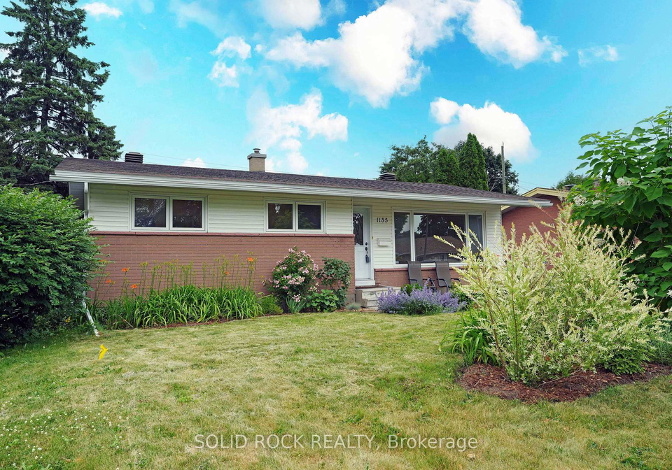 1135-maybank-street-ottawa-ontario-x12253419