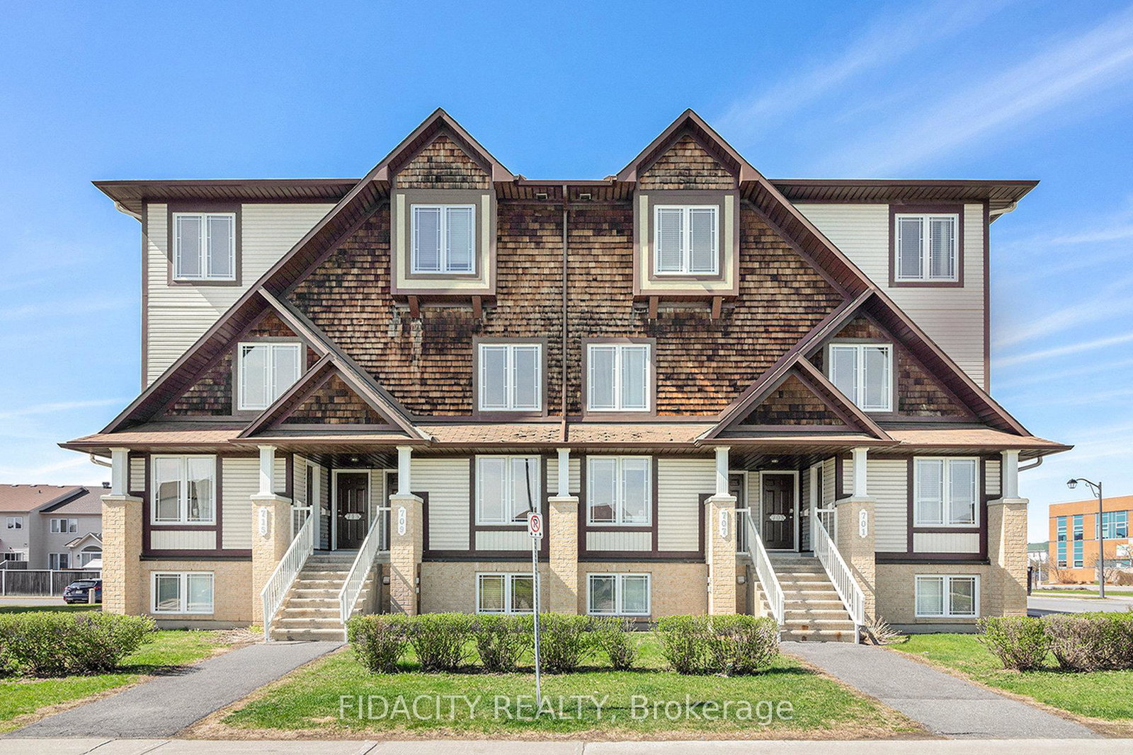 711-lakeridge-drive-ottawa-ontario-x12253533