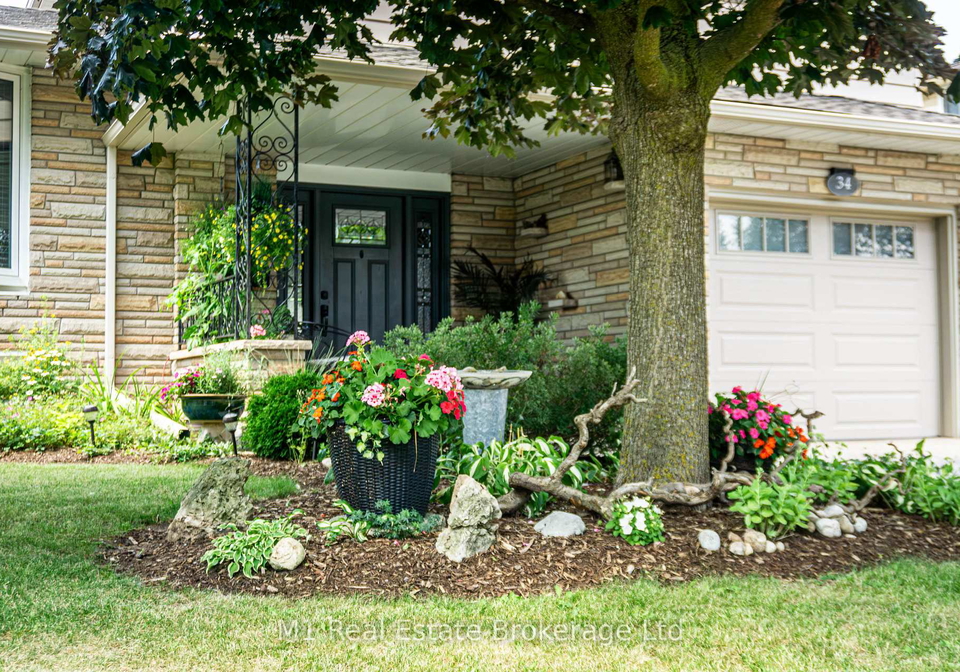 34-strathcona-crescent-kitchener-ontario-x12253571