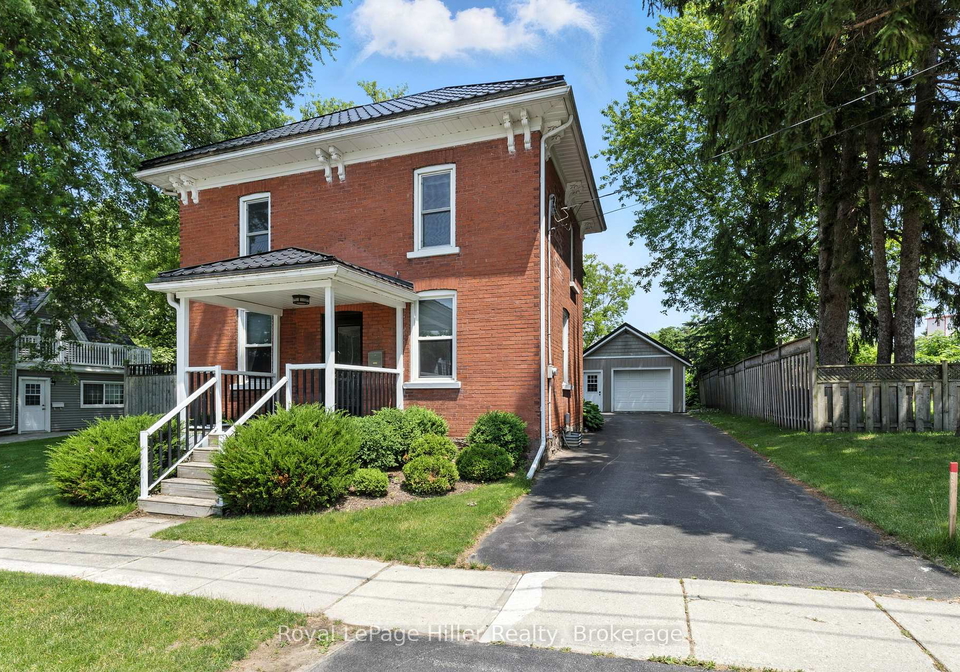 12-west-street-perth-east-ontario-x12253619