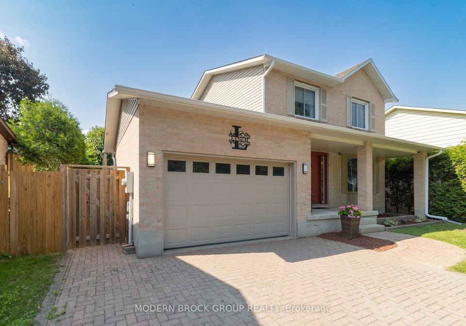 174-row-place-brockville-ontario-x12253748
