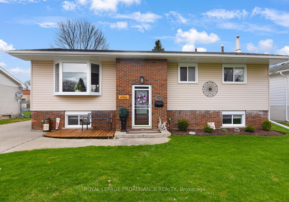 1343-borden-crescent-brockville-ontario-x12253862