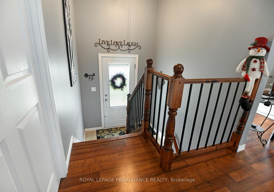 1343-borden-crescent-brockville-ontario-x12253862