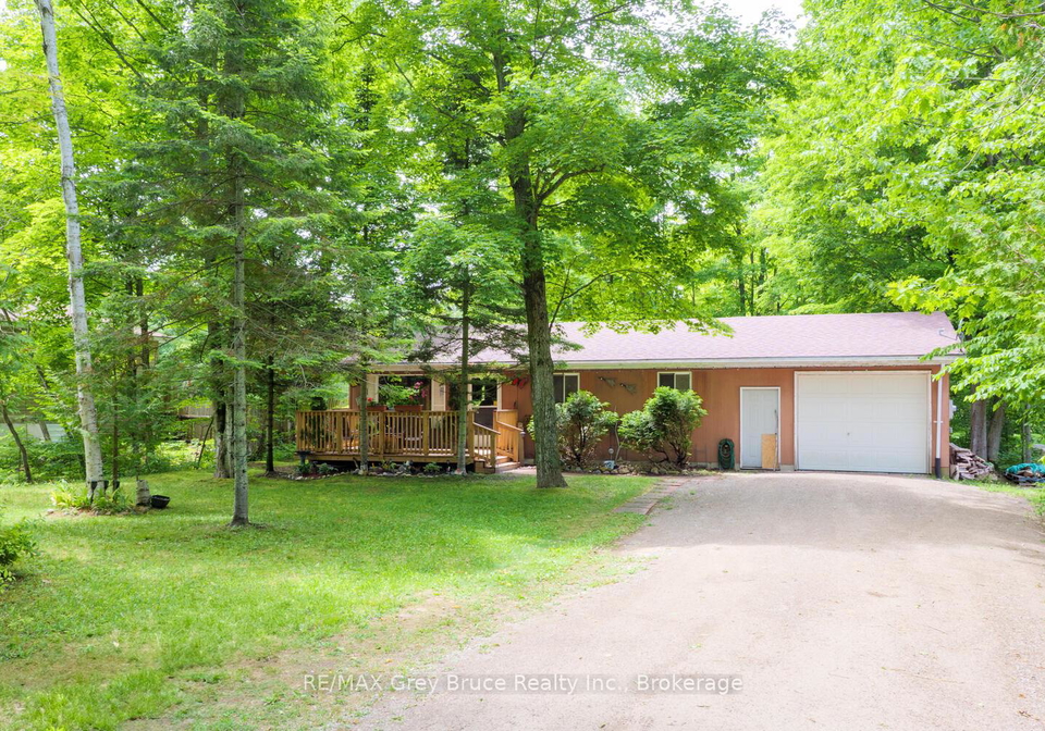 46-rolling-hills-drive-south-bruce-peninsula-ontario-x12253872