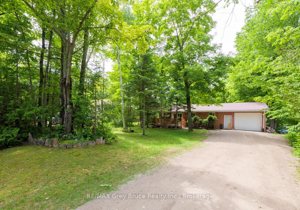 46-rolling-hills-drive-south-bruce-peninsula-ontario-x12253872