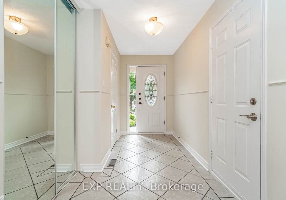 18-furlong-crescent-kanata-ontario-x12253948
