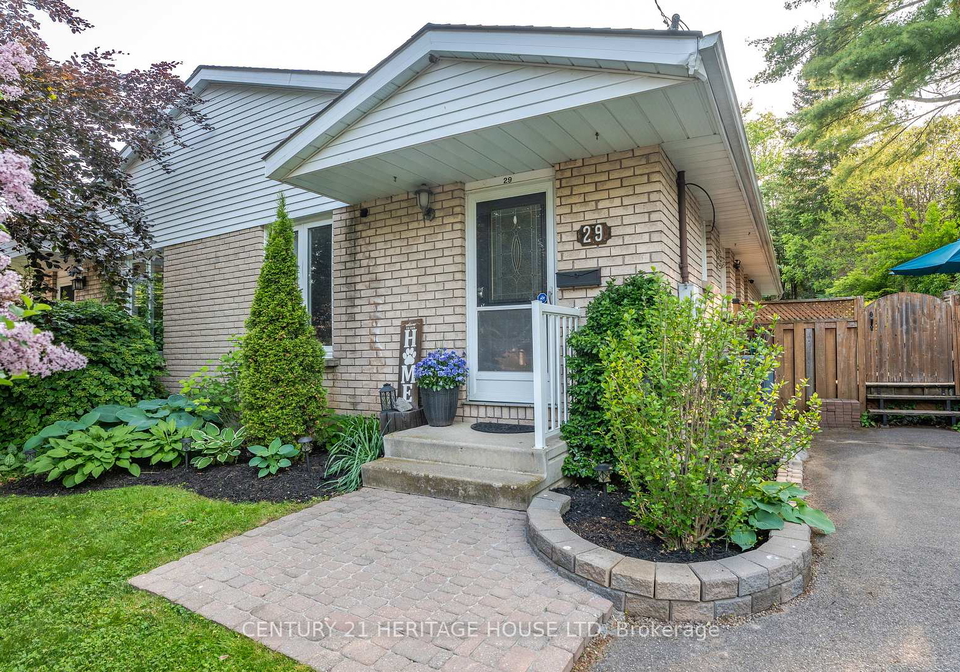 29-amelia-street-brant-ontario-x12254321