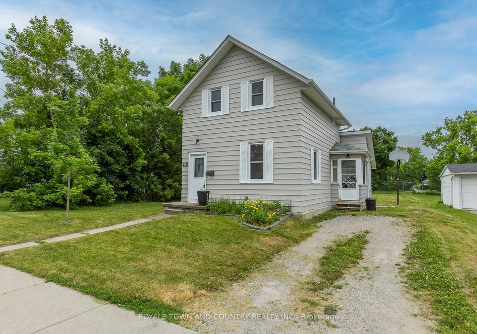 13-bertie-street-kawartha-lakes-ontario-x12254325