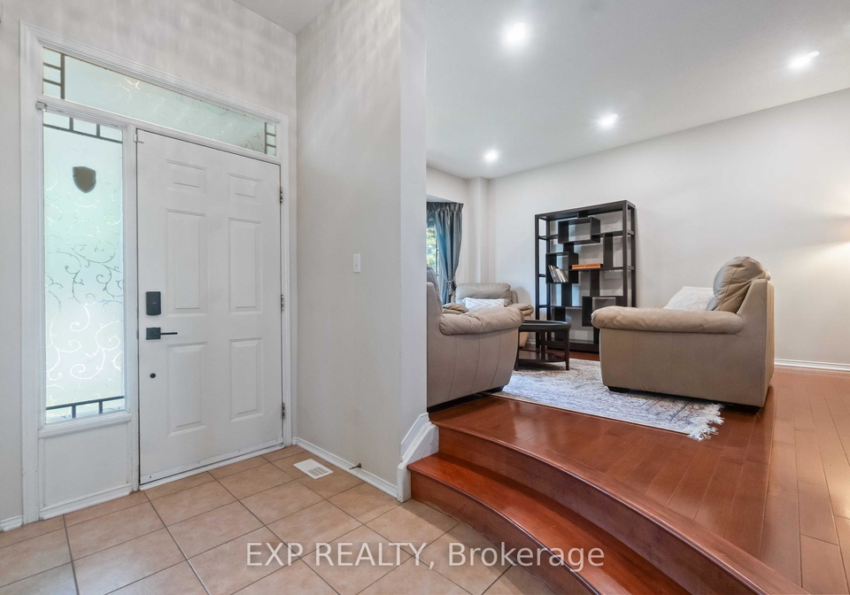 104-yorkberry-gate-ottawa-ontario-x12254332