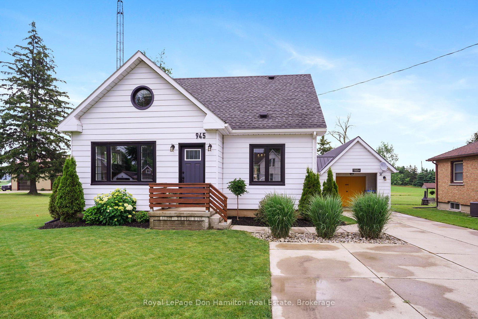 945-main-street-w-north-perth-ontario-x12254509