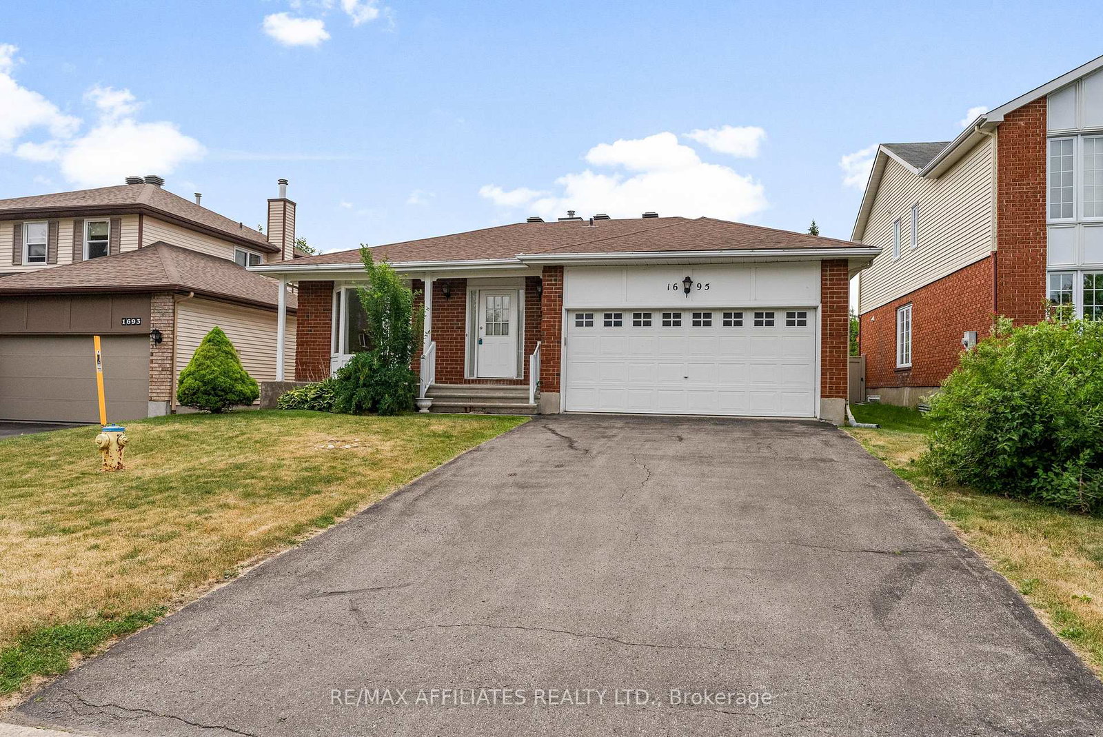 1695-caminiti-crescent-ottawa-ontario-x12254659