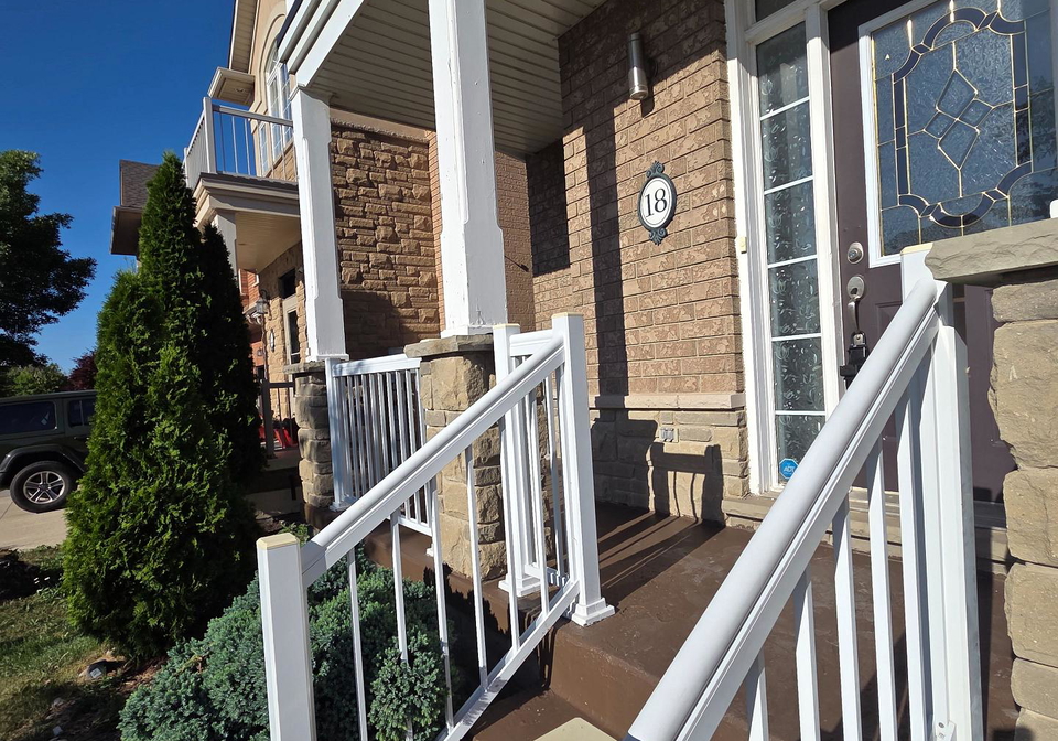 18-islandview-way-hamilton-ontario-x12254972