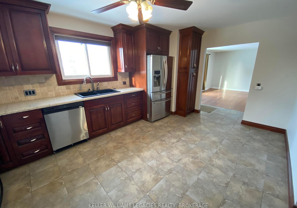 1301-waverley-crescent-kingston-ontario-x12255111