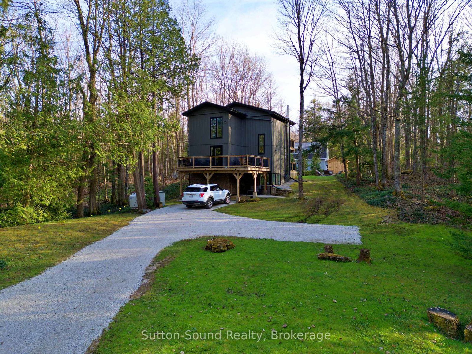 134-lakeview-drive-georgian-bluffs-ontario-x12255135