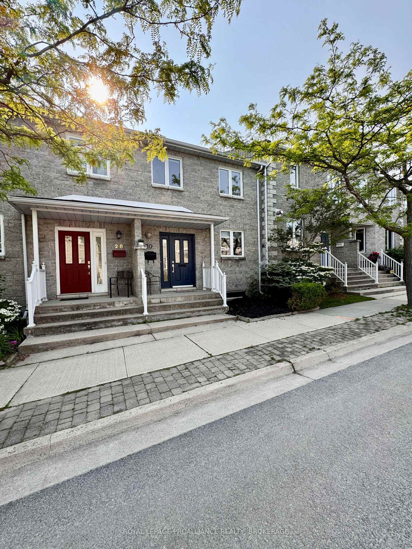 30-yonge-street-kingston-ontario-x12255181