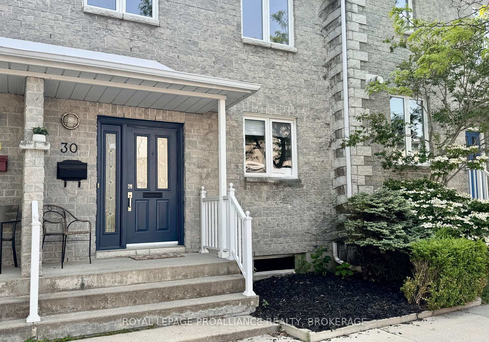 30-yonge-street-kingston-ontario-x12255181