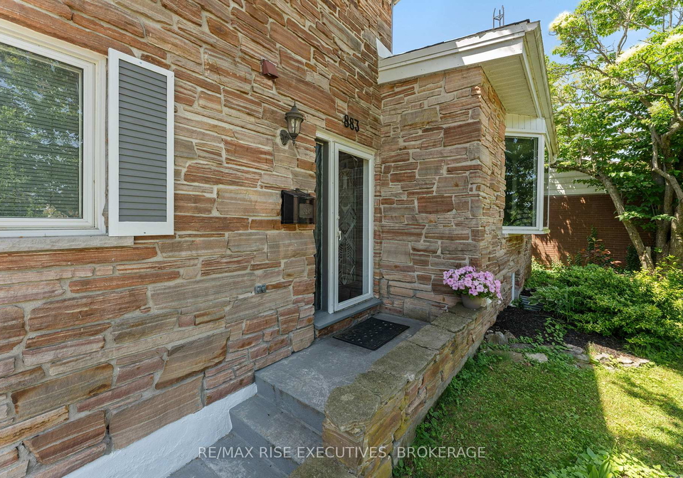 883-percy-crescent-kingston-ontario-x12255510