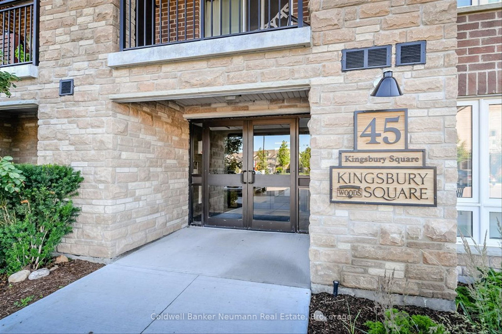 45-kingsbury-square-guelph-ontario-x12255613