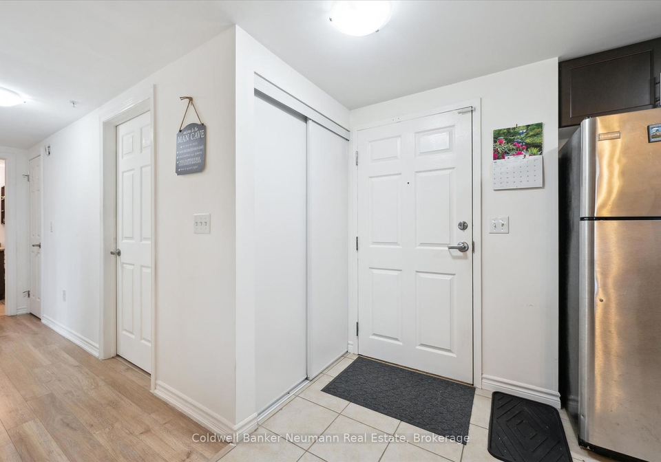 45-kingsbury-square-guelph-ontario-x12255613