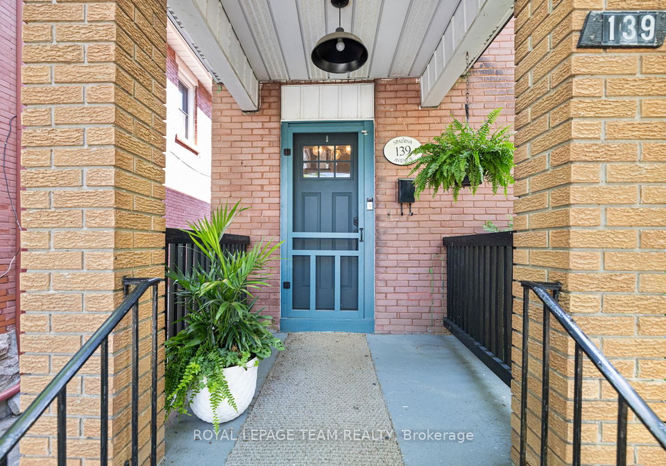 139-spadina-avenue-ottawa-ontario-x12255708