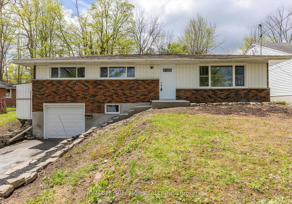 1243-albertus-avenue-peterborough-central-ontario-x12255824