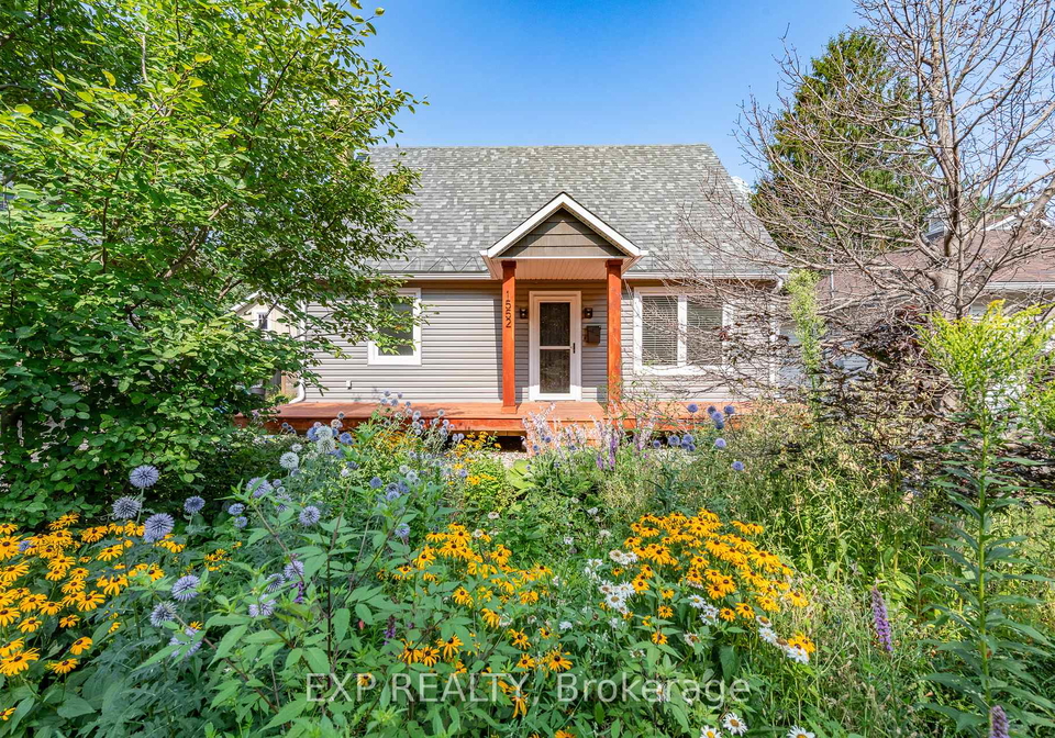 1552-caledon-street-ottawa-ontario-x12255834