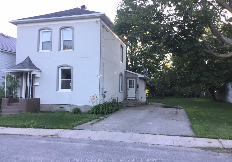 48-montague-street-smiths-falls-ontario-x12255858