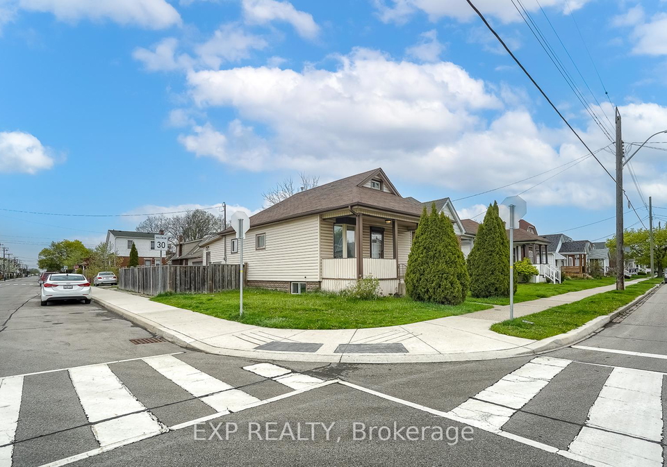 133-weir-street-n-hamilton-ontario-x12255987