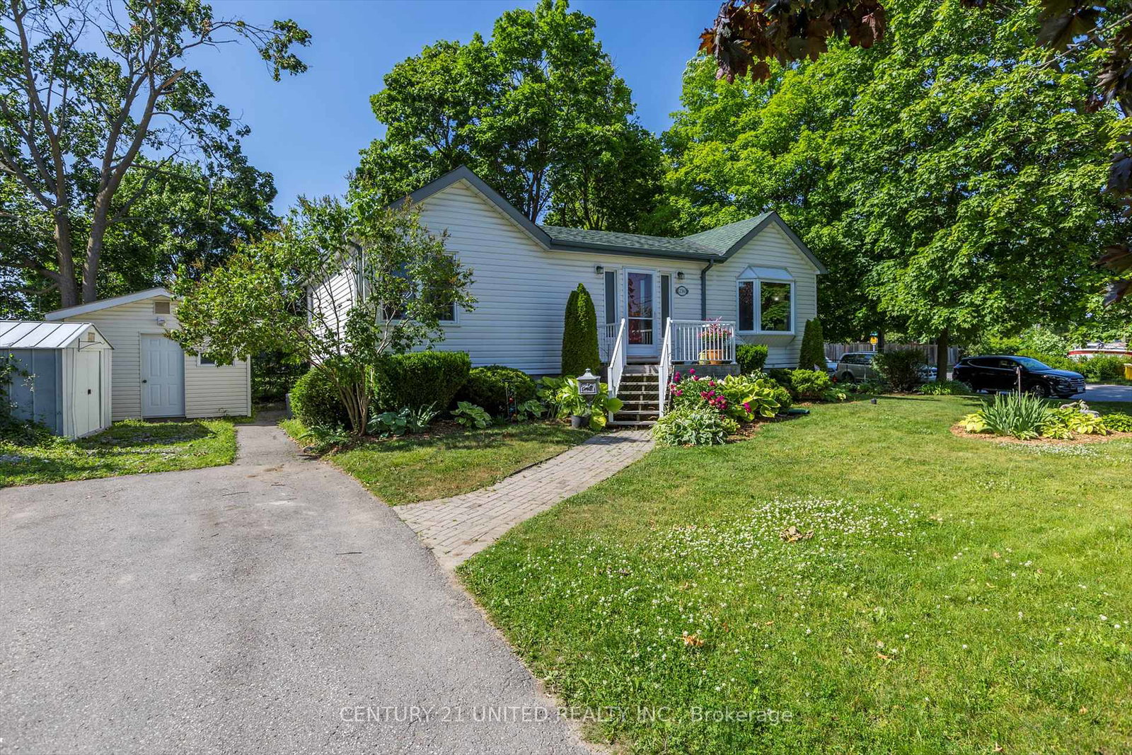 236-lee-street-peterborough-north-ontario-x12256031