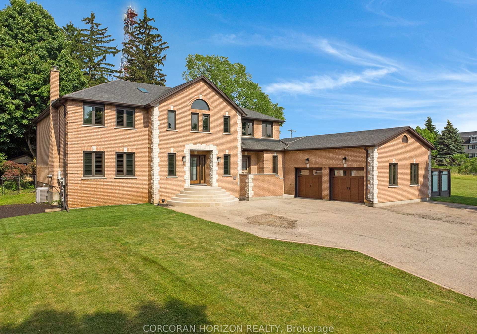 422-pinnacle-drive-kitchener-ontario-x12256635