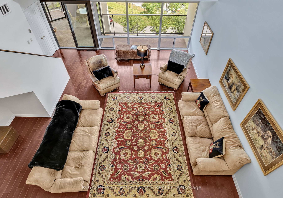 1818-cherryhill-road-peterborough-west-ontario-x12256638