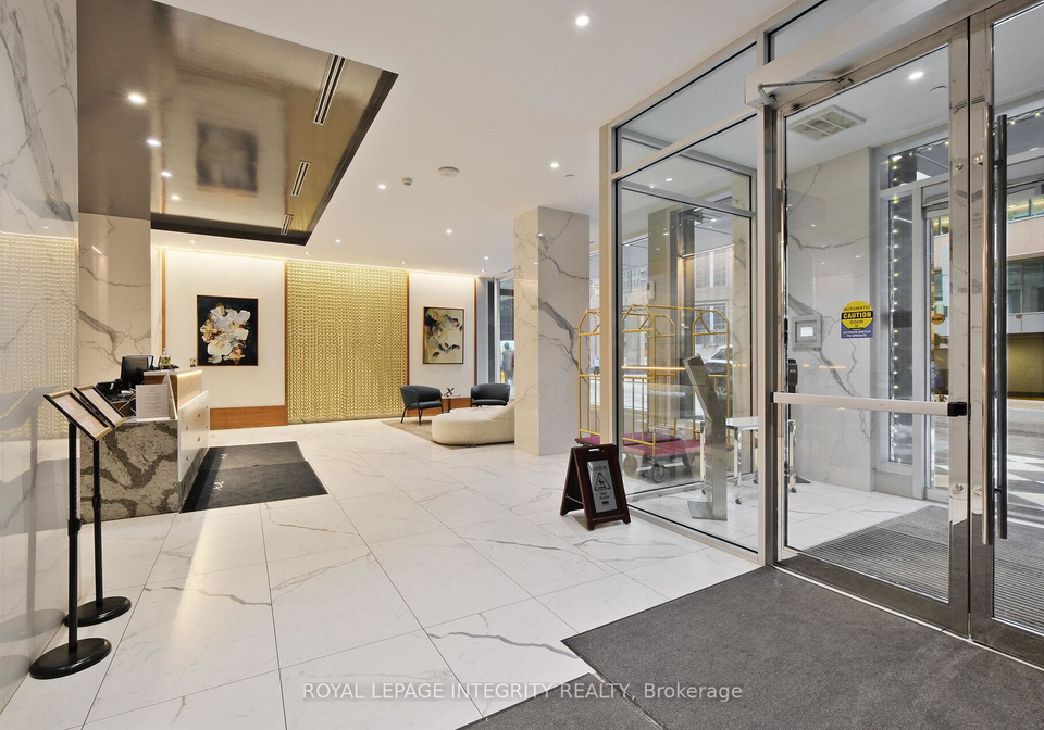 101-queen-street-ottawa-ontario-x12256657