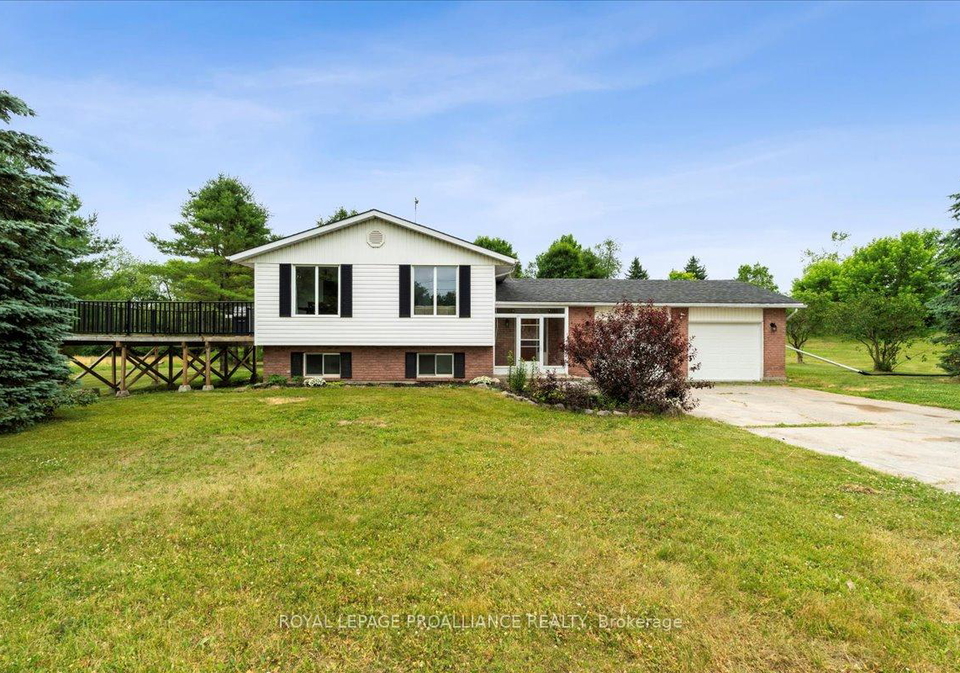 113-johnston-road-tweed-ontario-x12256744