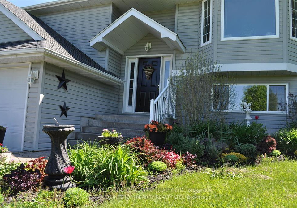 77-fitzgerald-road-quinte-west-ontario-x12256858