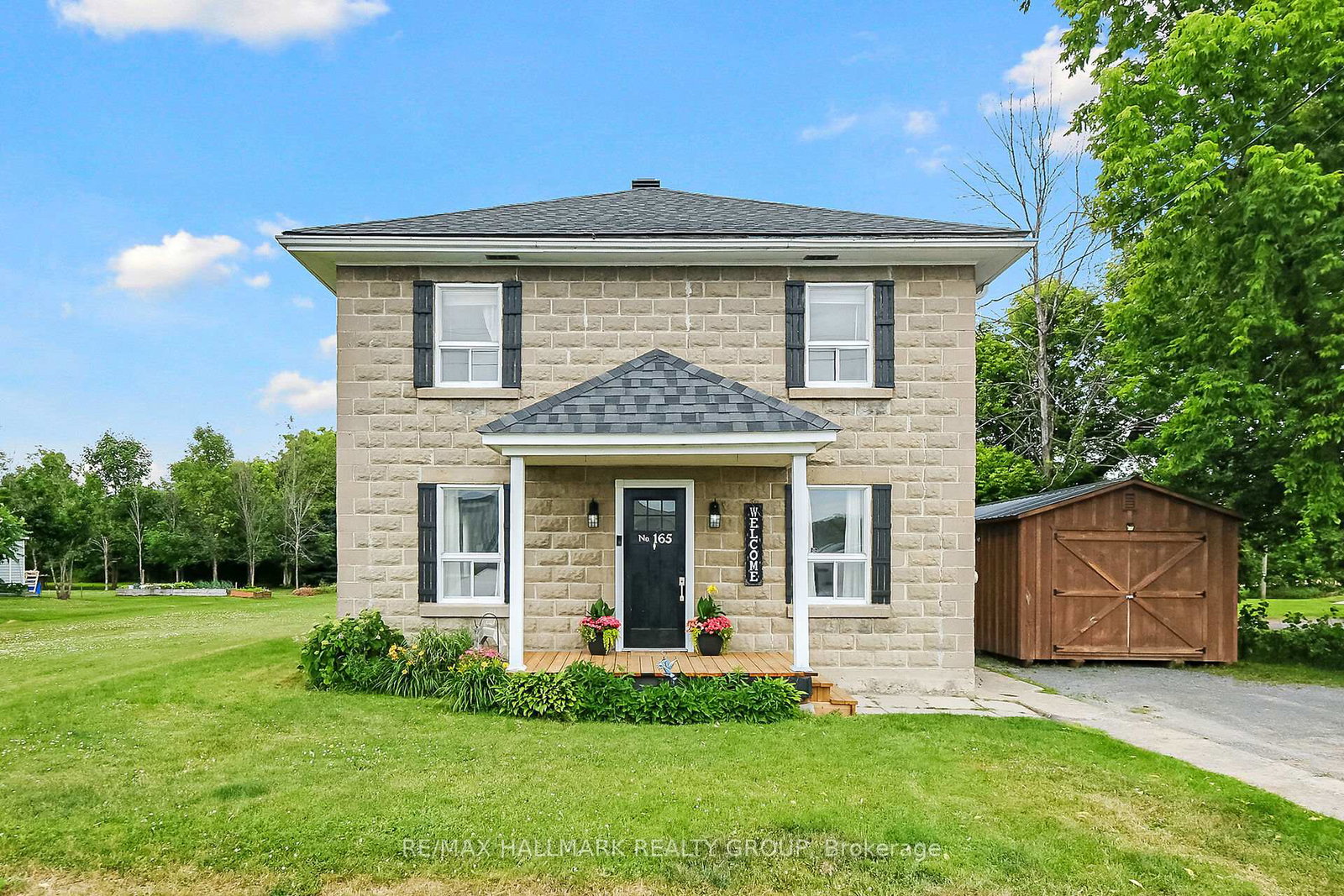 165-jessups-falls-road-alfred-plantagenet-alfred-and-plantagenet-ontario-x12256901