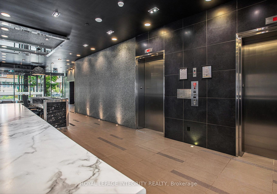 224-lyon-street-n-ottawa-ontario-x12256921
