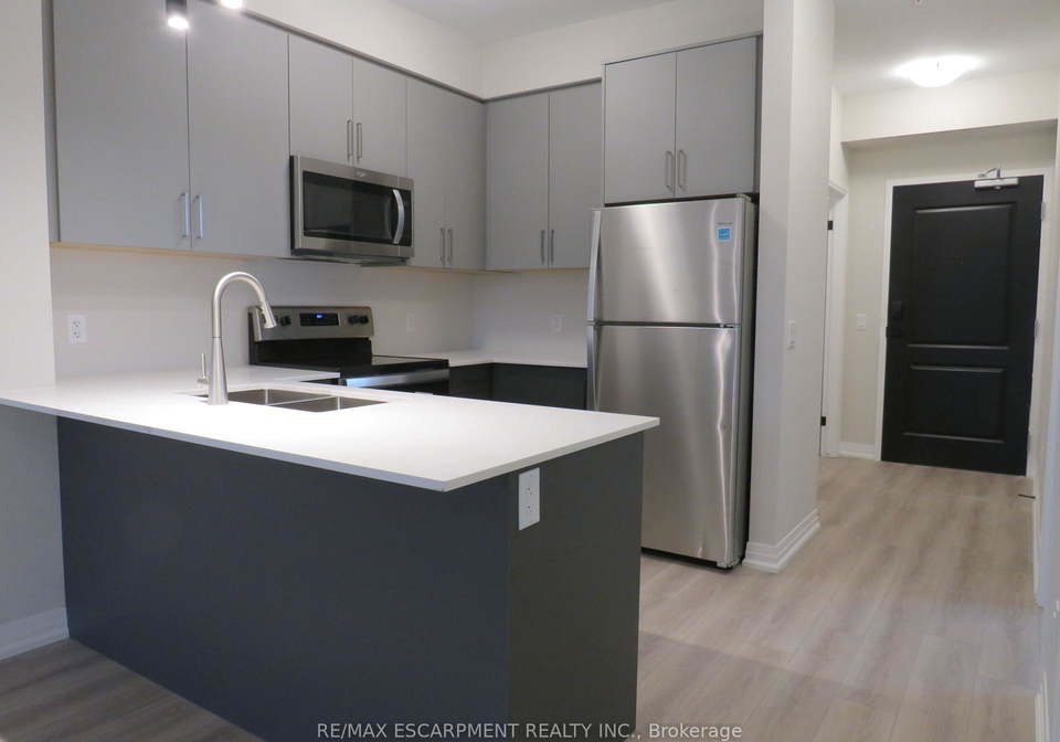 120-springvalley-crescent-hamilton-ontario-x12257023