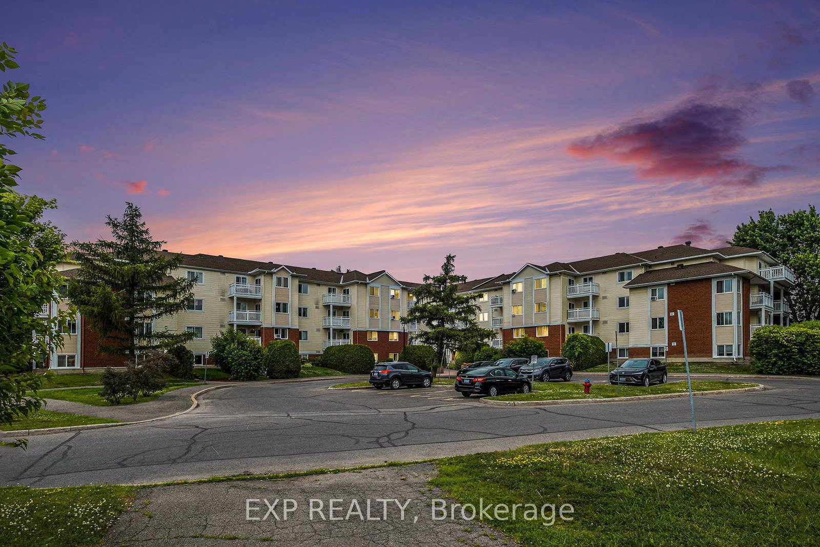 270-lorry-greenberg-drive-ottawa-ontario-x12257129