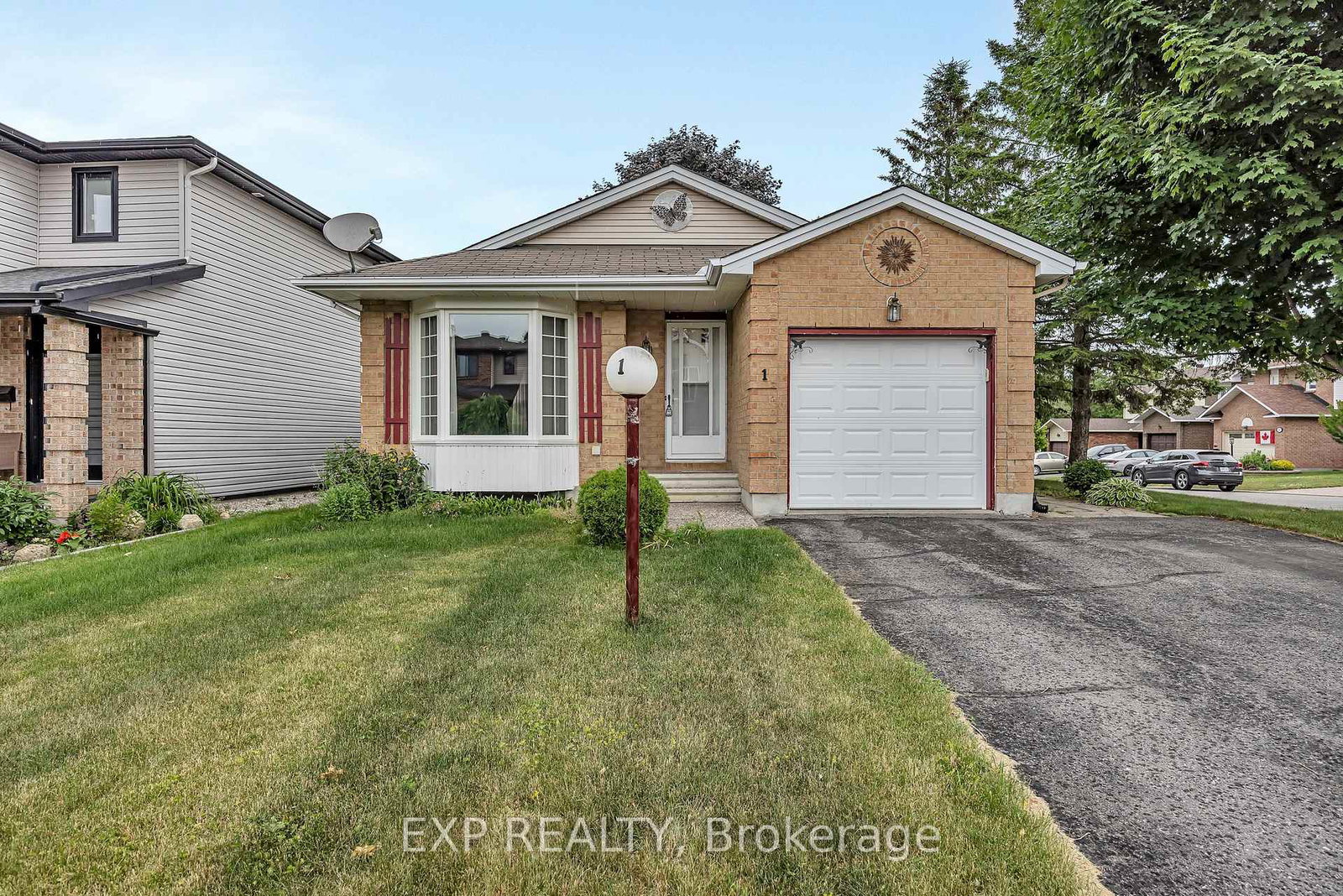 1-pickwick-drive-ottawa-ontario-x12257133