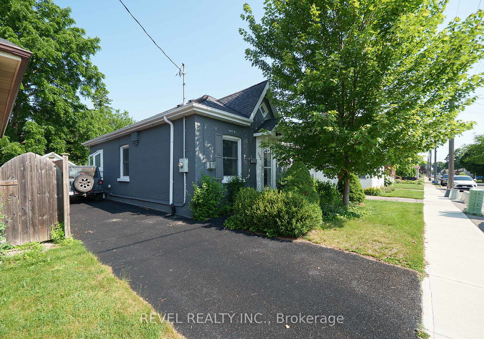 102-sydenham-street-brantford-ontario-x12257143