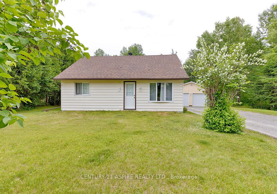 118-hunts-road-laurentian-hills-ontario-x12257147
