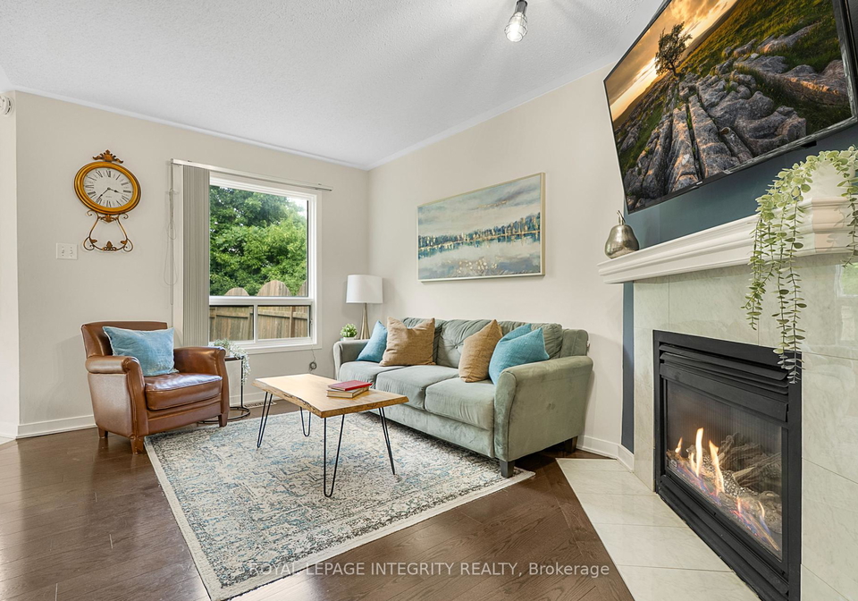 82-blackdome-crescent-kanata-ontario-x12257384