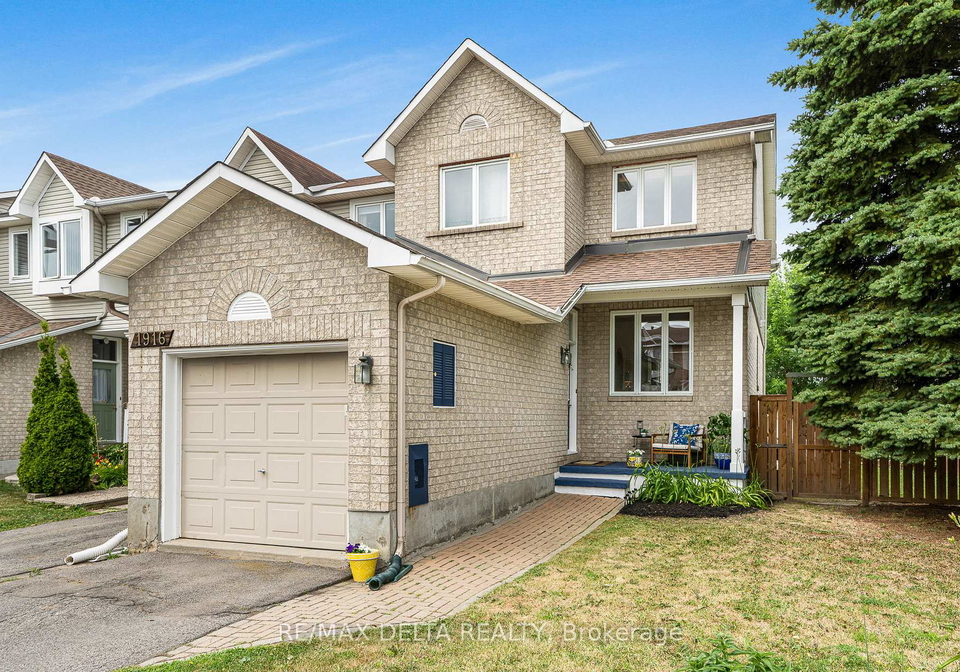 1916-hennessy-crescent-ottawa-ontario-x12257401