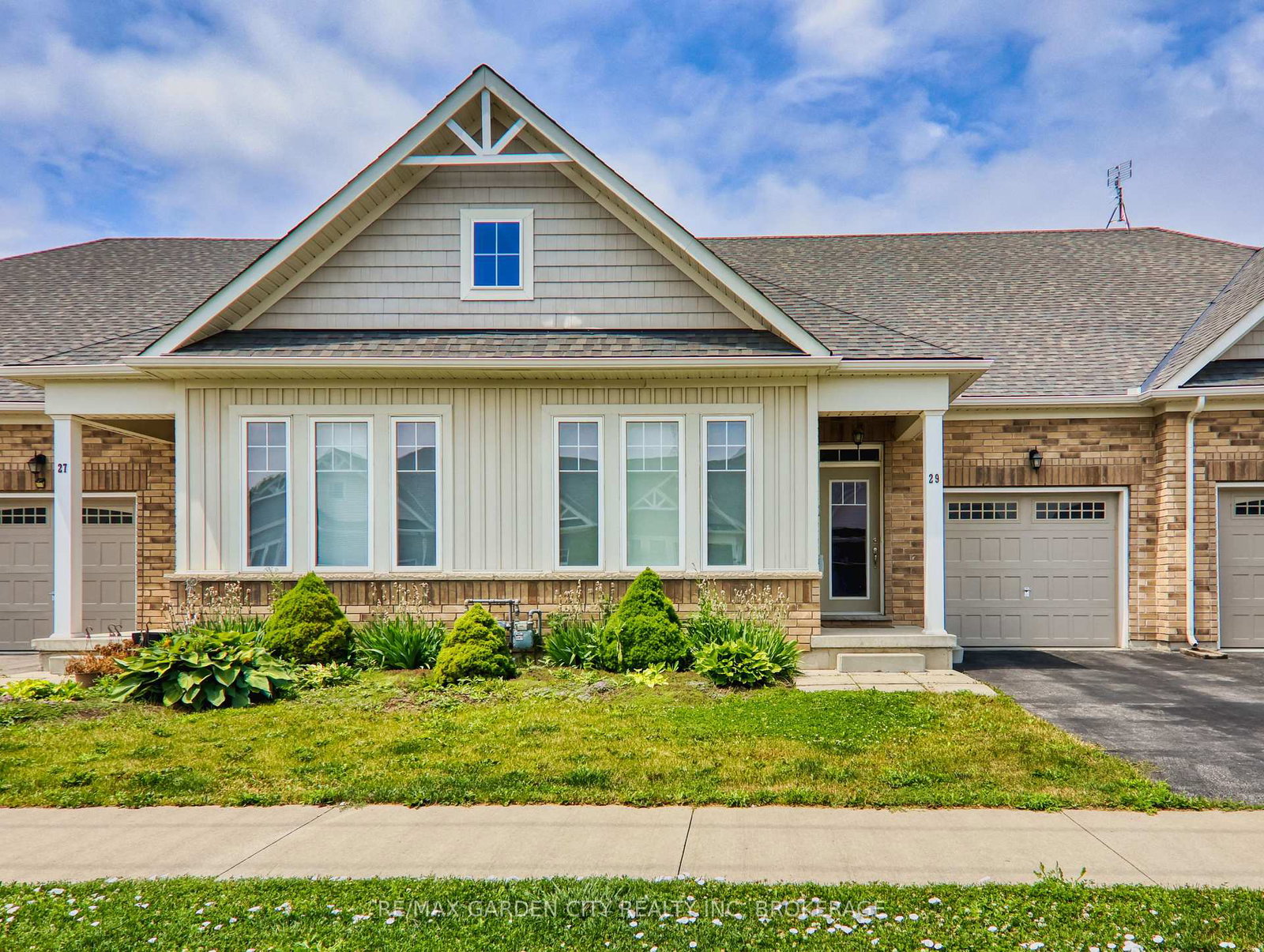29-dorchester-boulevard-s-st-catharines-ontario-x12257958