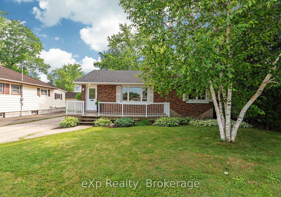 17-arthur-street-stratford-ontario-x12258385