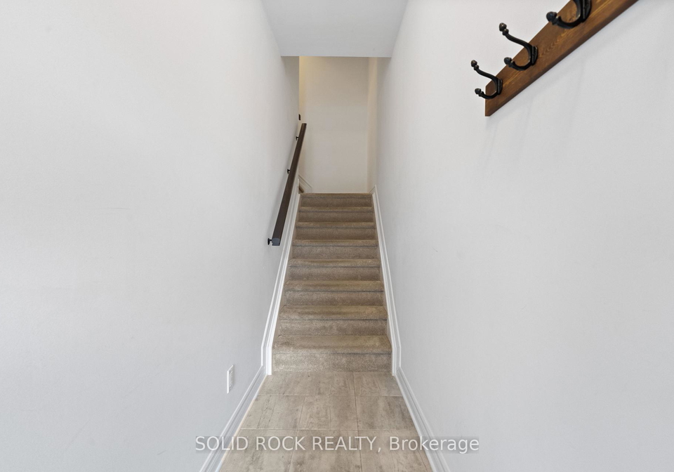 616-compass-street-ottawa-ontario-x12258476