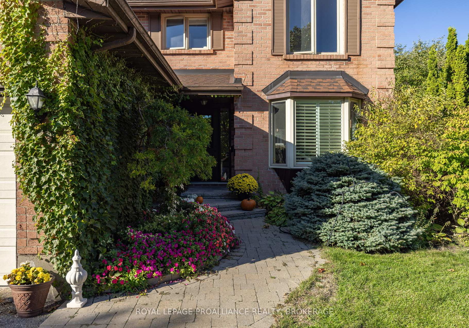 11-glenwood-court-kingston-ontario-x12258480
