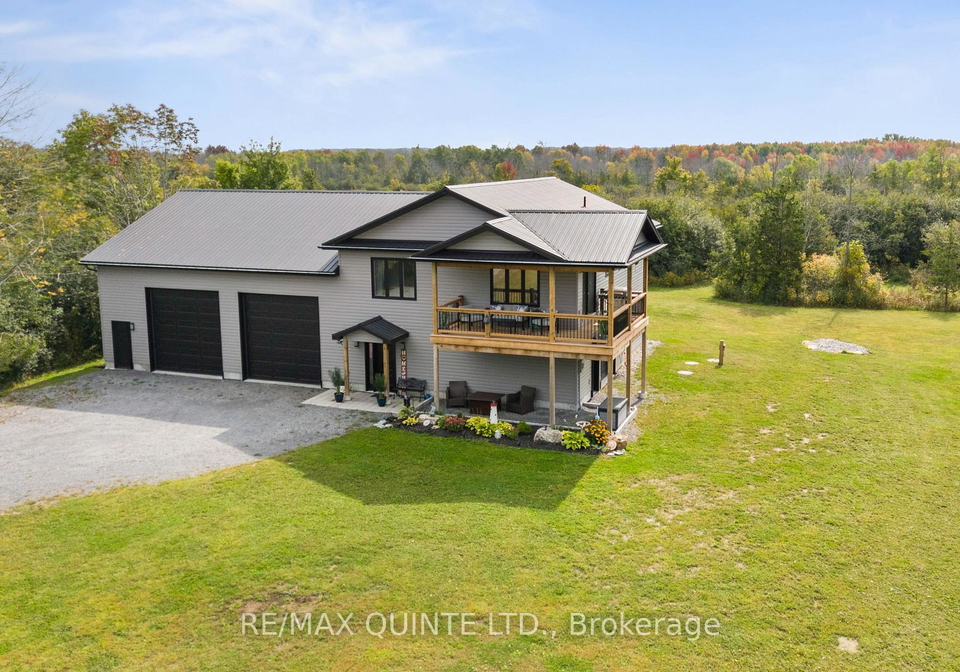 1467-county-road-19-prince-edward-county-ontario-x12258487